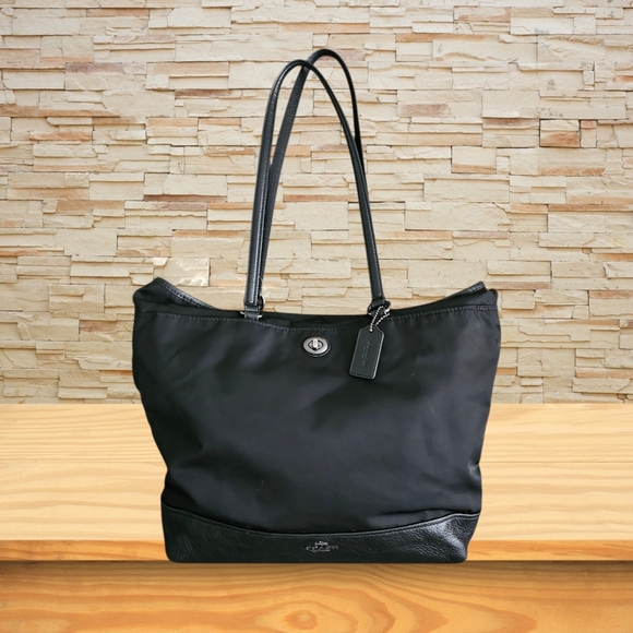 Coach♡♡ Nylon & Leather, Turnlock Carryall Women's Tote Bag - Picture 1 of 16